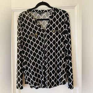 Euc Inc brand black and white shirt. Gold zippers on front . Size large